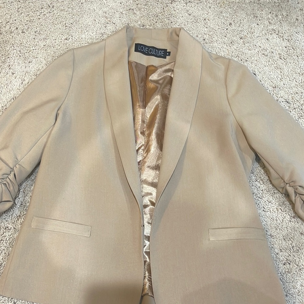 Nude blazer